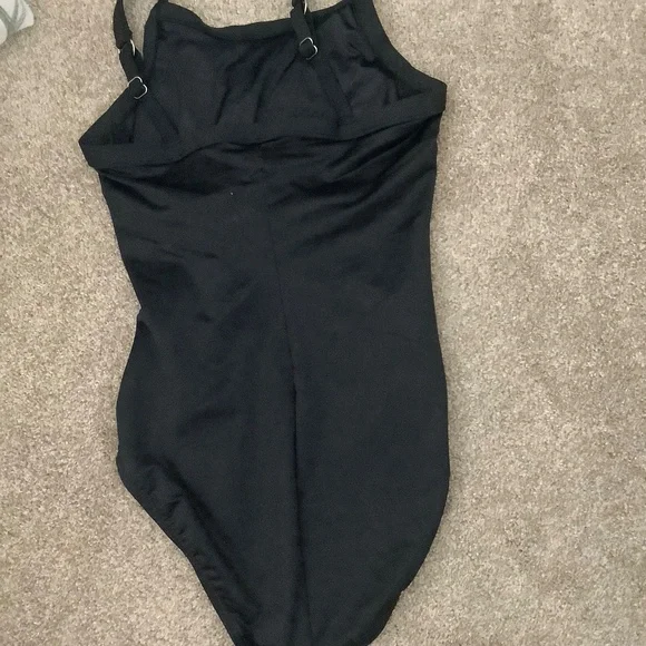MiracleSuit one piece swimsuit 8 - Picture 3 of 5